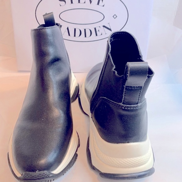 Steve Madden Black Vegan Leather MEDIA Sz 9 Women’s - Picture 9 of 13